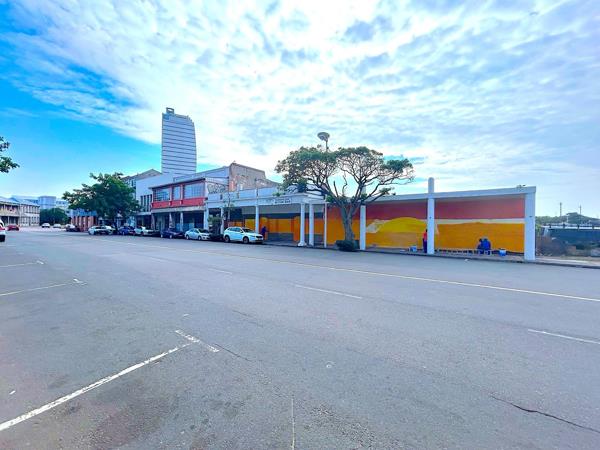 2 228 m² Land