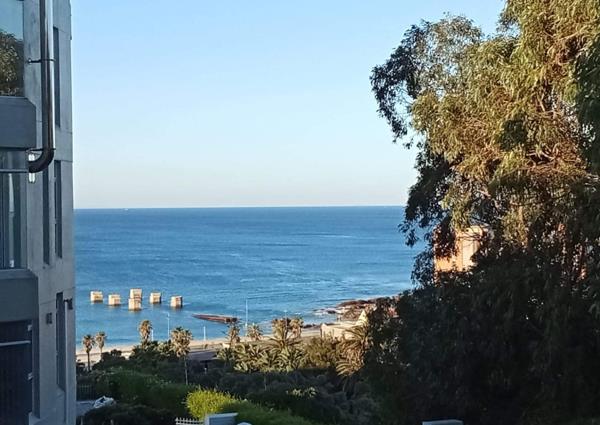 676 m² Land