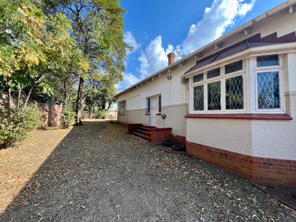 11 Bedroom House