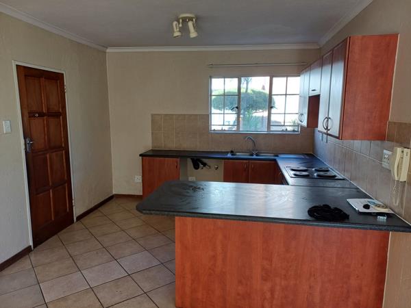 2 Bedroom Flat