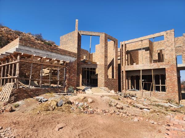 6 Bedroom House
