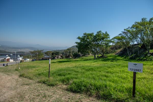 1 115 m² Land
