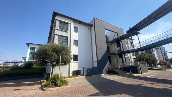 378  m² Commercial space