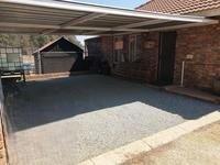 8 643 m² Smallholding