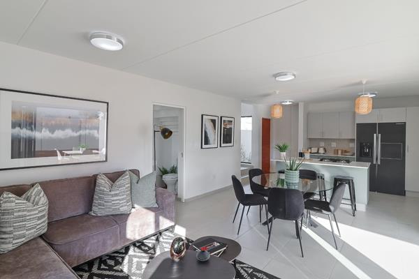 3 Bedroom TownhouseJackal Creek Golf Estate - Más
