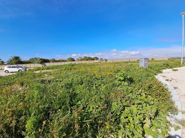 682 m² Land