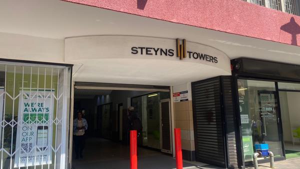 240 m² Commercial space