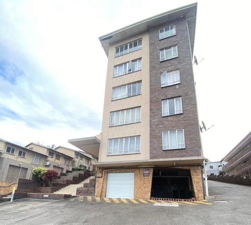 1.5 Bedroom Apartment