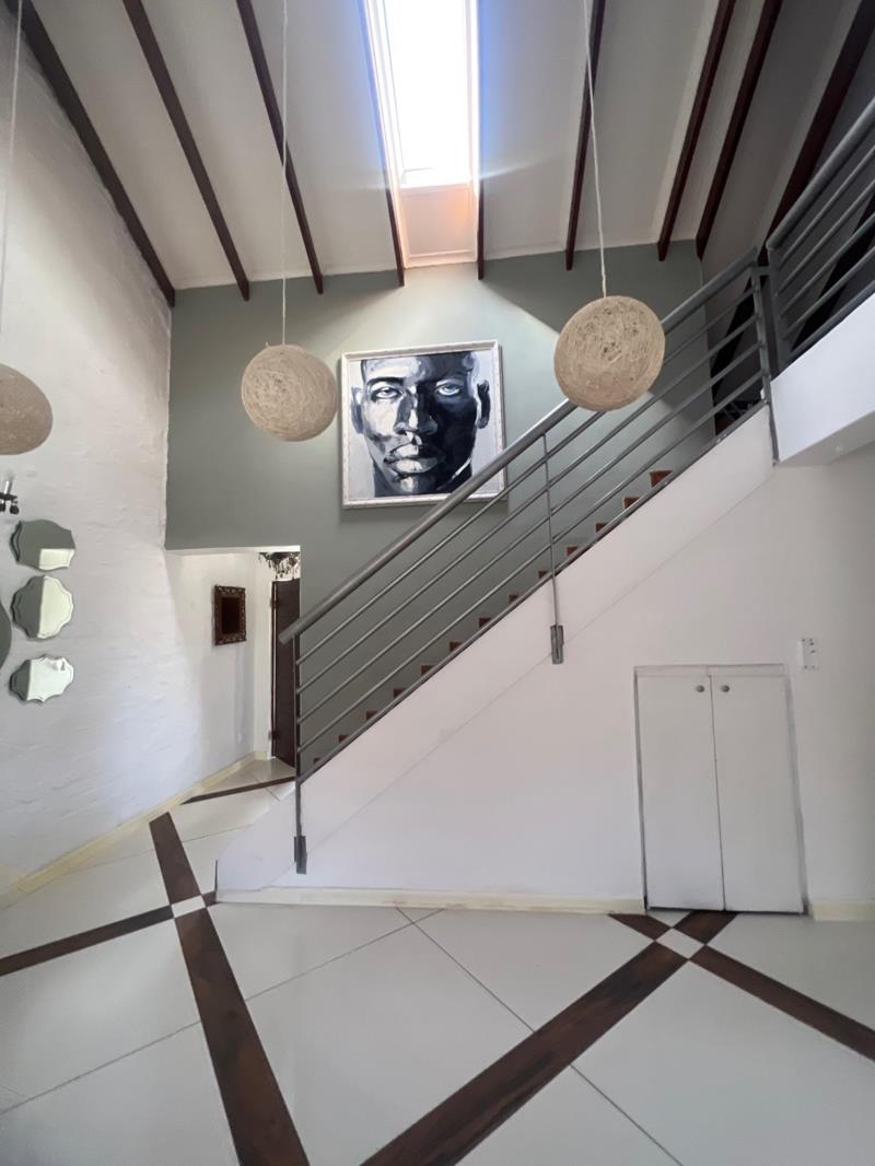 3 Bedroom Apartment in Bryanston East