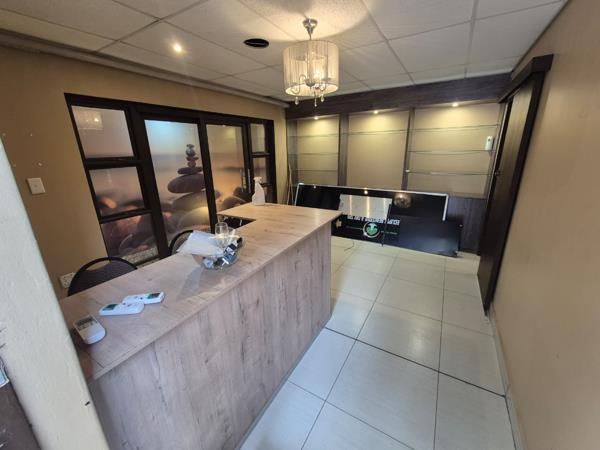 279 m² Commercial space