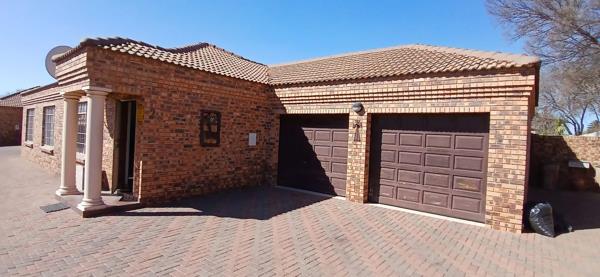 12 Bedroom Townhouse