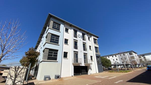 1 500  m² Commercial space