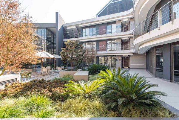 856 m² Office Space