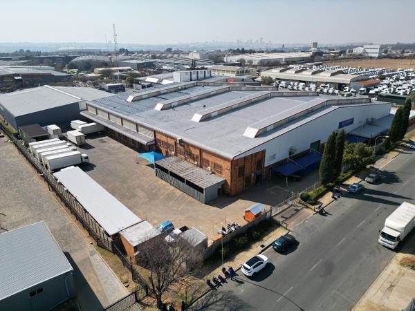 8 767 m² Industrial space