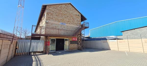1 150 m² Commercial space