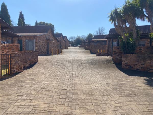 33 Bedroom Townhouse