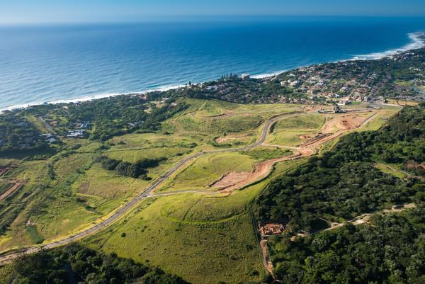 1 414 m² Land