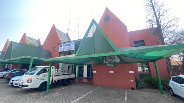 130  m² Commercial space