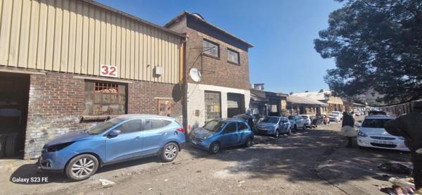 3 350 m² Industrial space