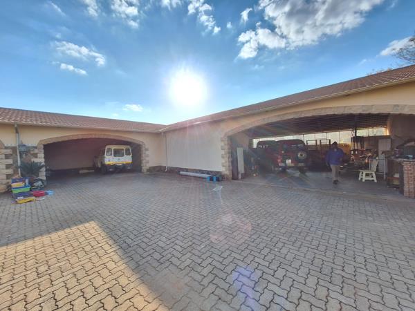 9 Bedroom House
