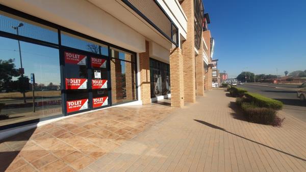127  m² Commercial space