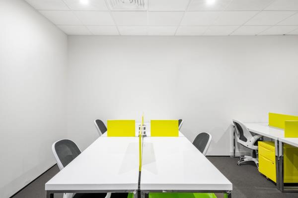 8 m² Office Space