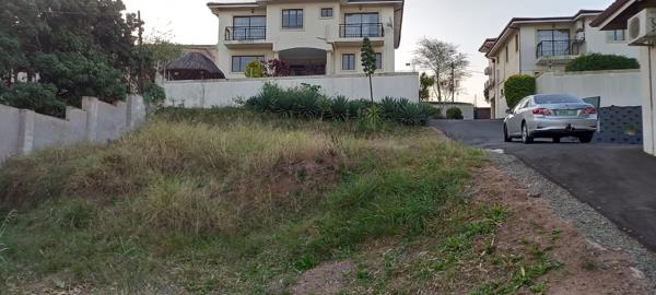 550 m² Land