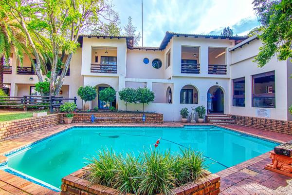 17 Bedroom House