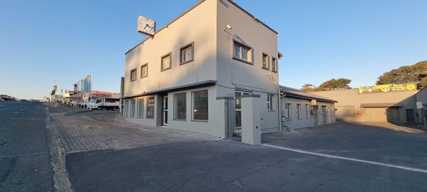 387  m² Commercial space