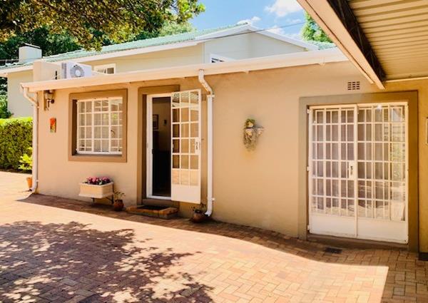 1 Bedroom Garden Cottage