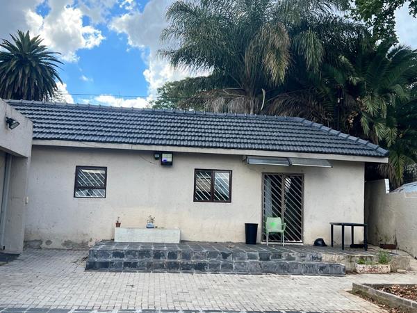 1 Bedroom Garden Cottage