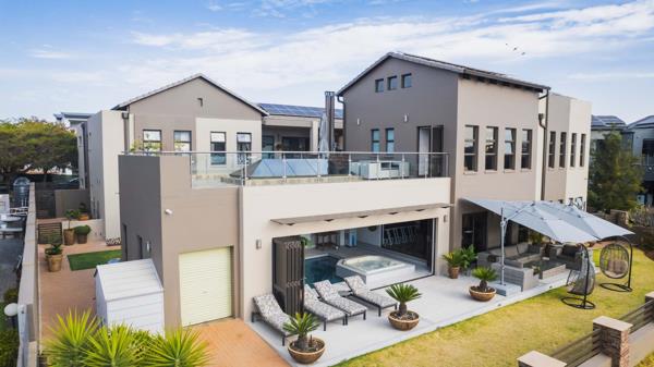 11 Bedroom House