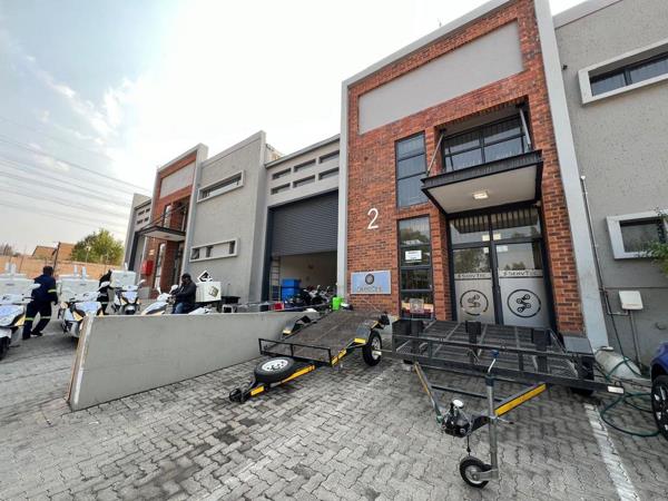 363 m² Industrial space