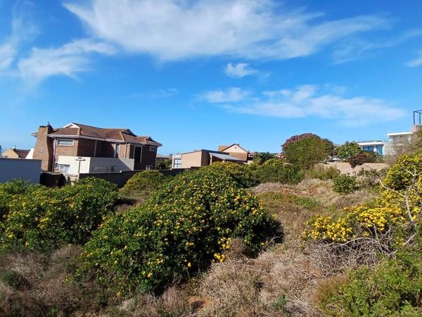 613 m² Land
