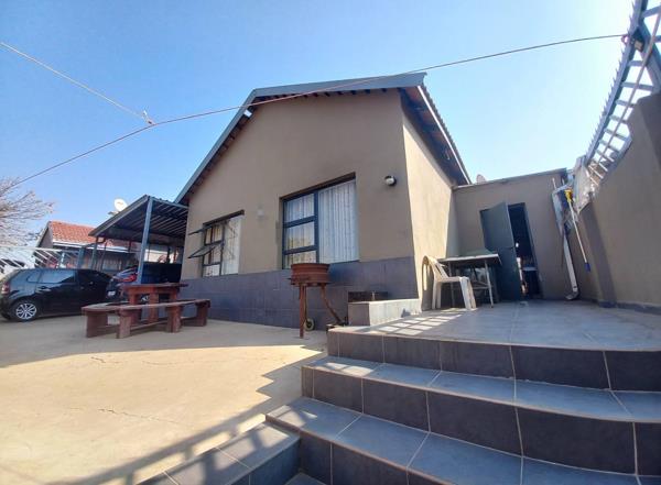 4 Bedroom House