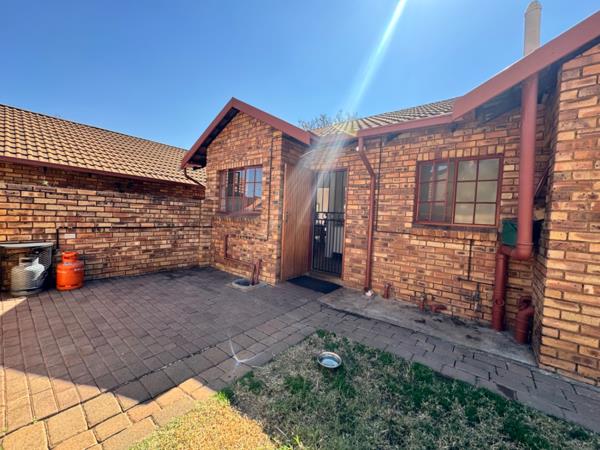 2 Bedroom House