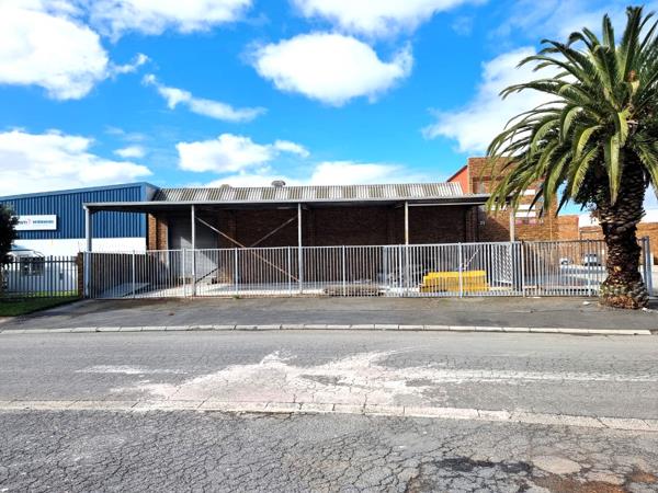 732 m² Industrial space