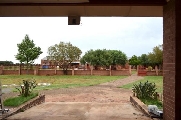 1 500 m² Commercial space
