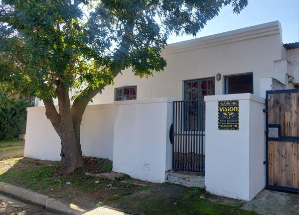 1 Bedroom House