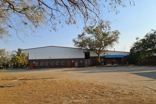 3 204  m² Commercial space