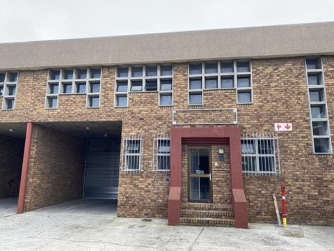 366 m² Industrial space