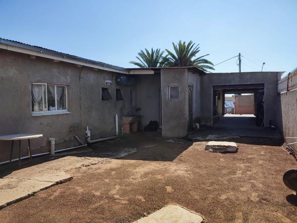 4 Bedroom House