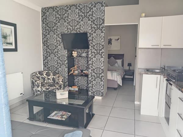 1 Bedroom Garden Cottage