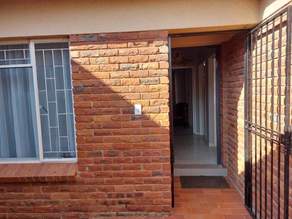 2 Bedroom House
