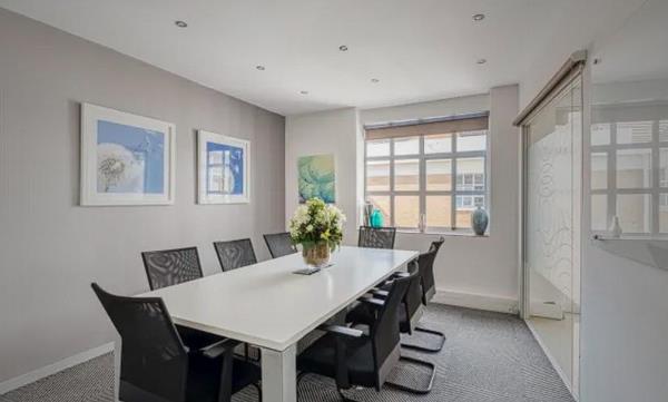 50 m² Office Space