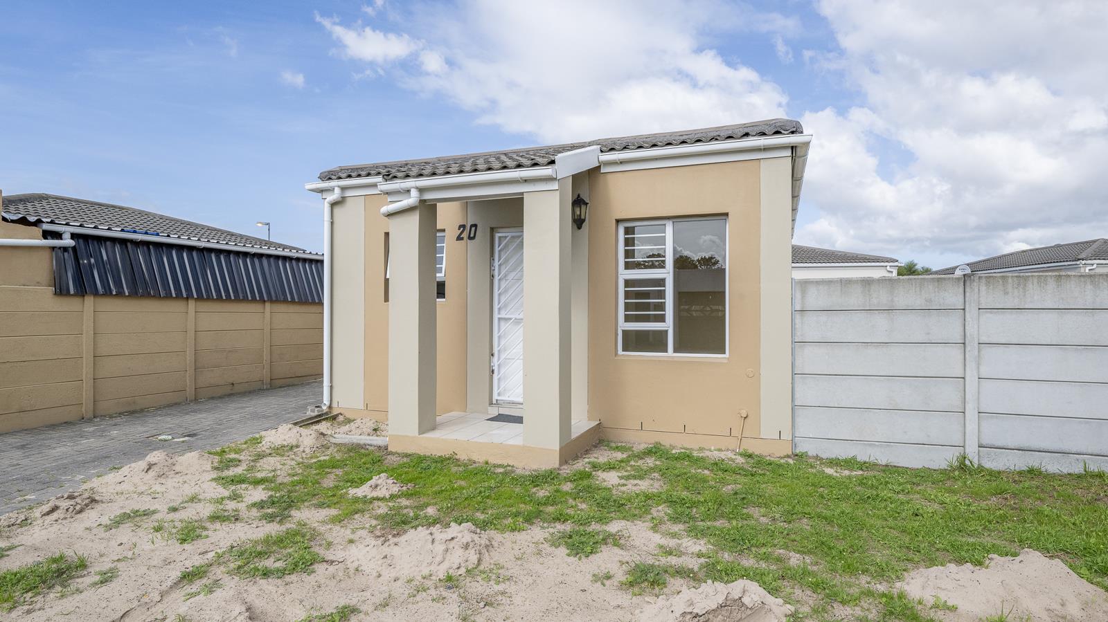 2 Bedroom House in Blue Downs