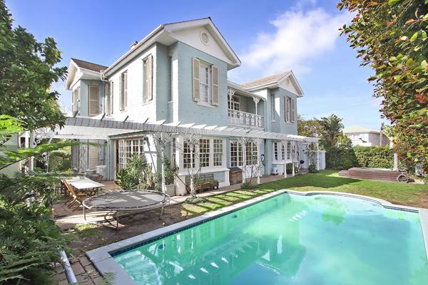 5 Bedroom House