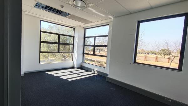432 m² Office Space