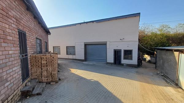 360  m² Industrial space