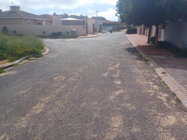 263 m² Land
